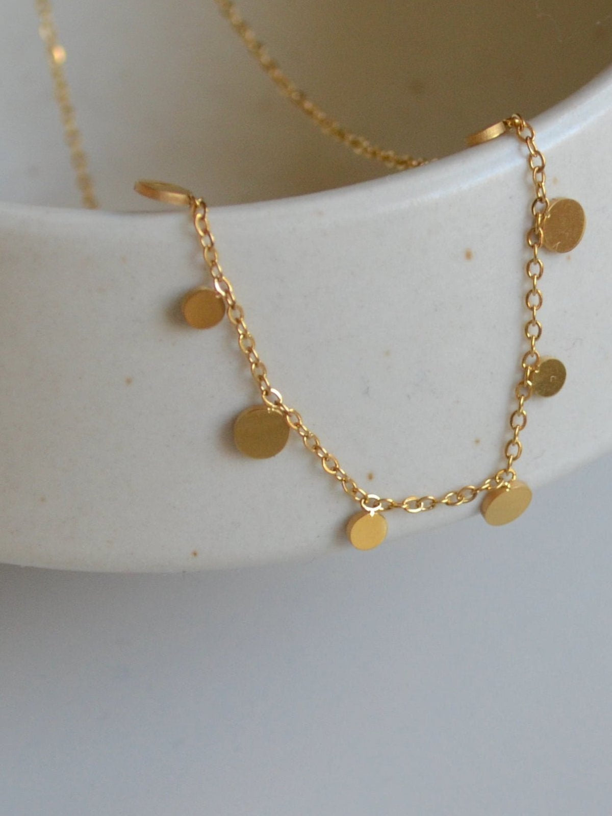 Little Dot Necklace